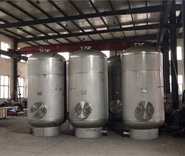 容积式热交换机组-FH至尊