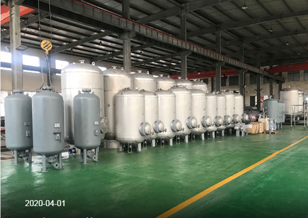 4半容积式换热器 - 副本.png